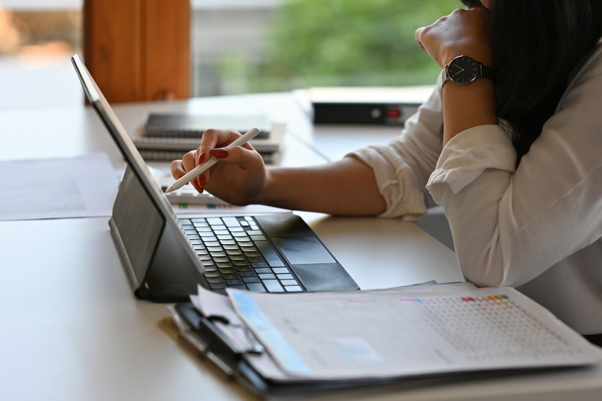 Assistante virtuelle - Assistance Administrative Allégez votre quotidien et déléguez vos projets et tâches administratives à partir de 69€/mois
